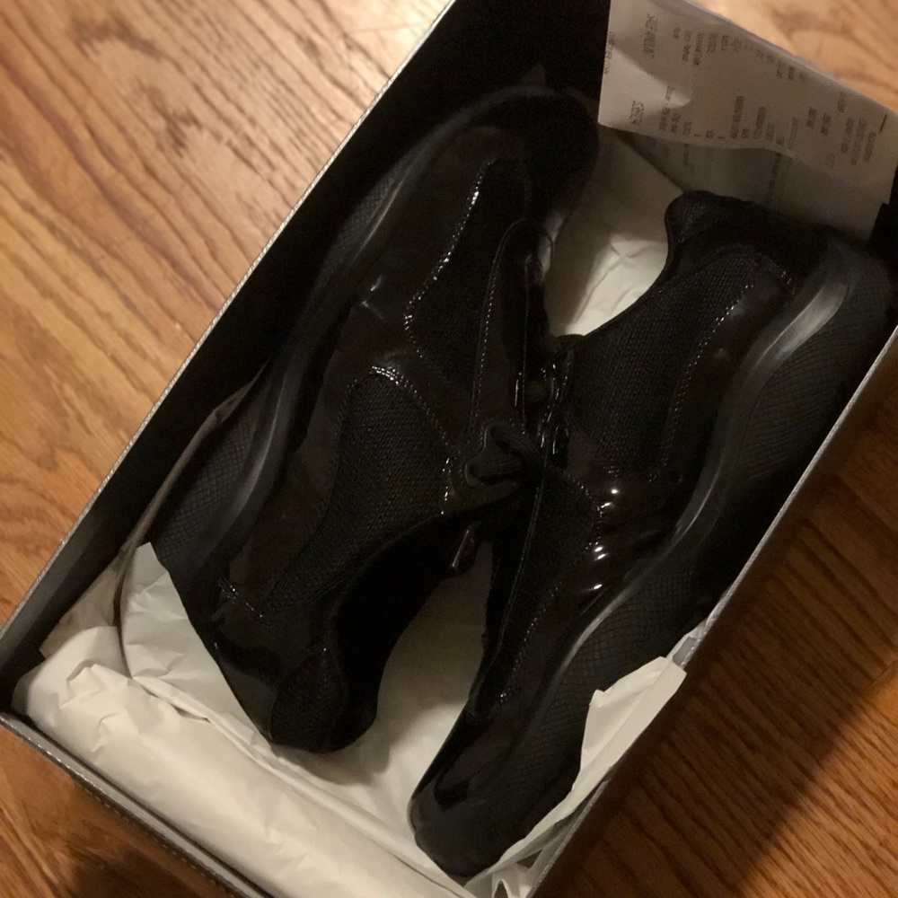 Prada men's sz 8